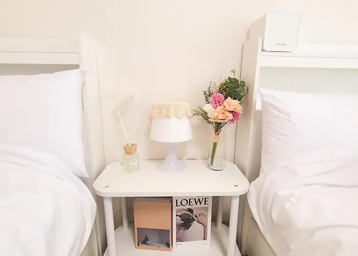 H-stay,3rooms,4beds,upto8guests,nohill *
