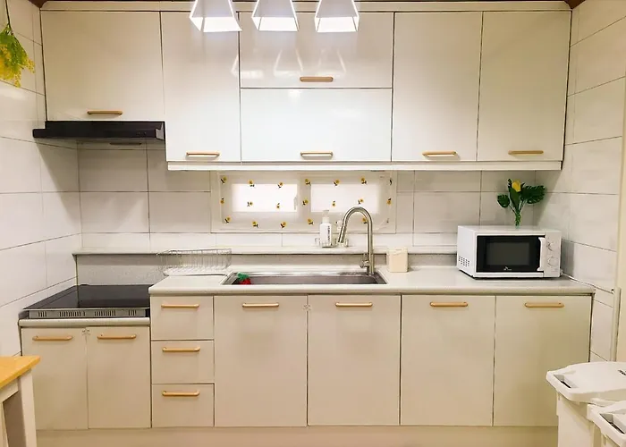 公寓 H-stay,3rooms,4beds,upto8guests,nohill 首爾